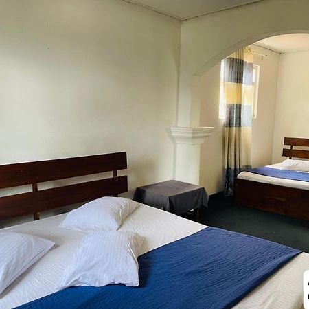Sky Beam Hotel Канди Экстерьер фото