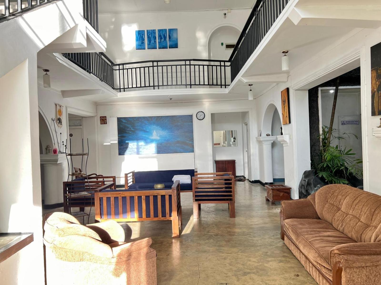 Sky Beam Hotel Канди Экстерьер фото